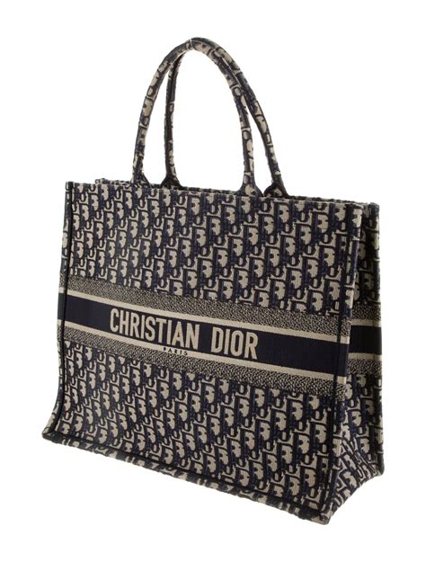 christian dior handbags tote.